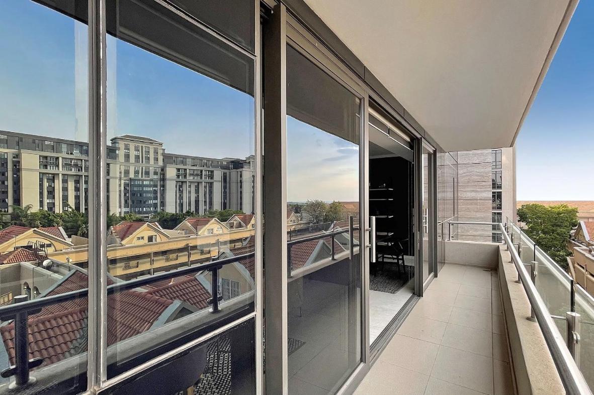Masingita Towers Executive Suite Johannesburgo Exterior foto